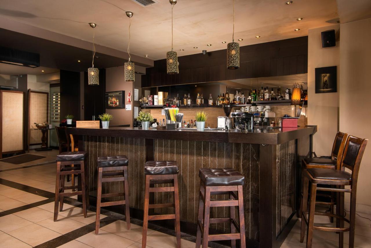 阿吉利酒店 Peraía 外观 照片
